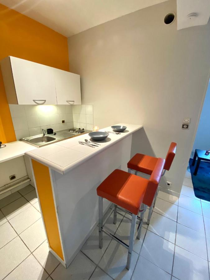 Charmant Studio Avec Acces Internet Au Centre Ville Apartment รูออง ภายนอก รูปภาพ